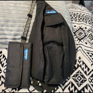 Kavu black mini robe sling and matching black wallet. Excellent condition!